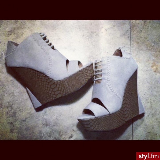 Koturny Buty Moda
