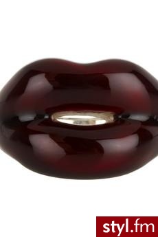 pierścionek. €1,621.10  Solange Azagury-Partridge  
Jeżeli już jest proszę o link - Pozostałe Dodatki Moda