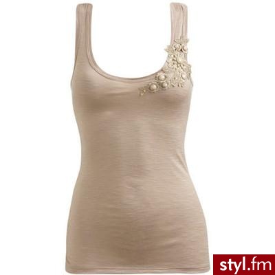 Crochet Applique Tank - Teen Clothing by Wet Seal - Polyvore. Pobrano ze strony: http://www.polyvore.com/crochet_applique_tank_teen_clothing/thing?id=18525208 - Pozostałe Ciuchy Moda