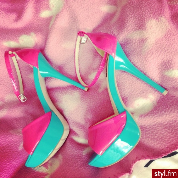 Szpilki Buty Moda