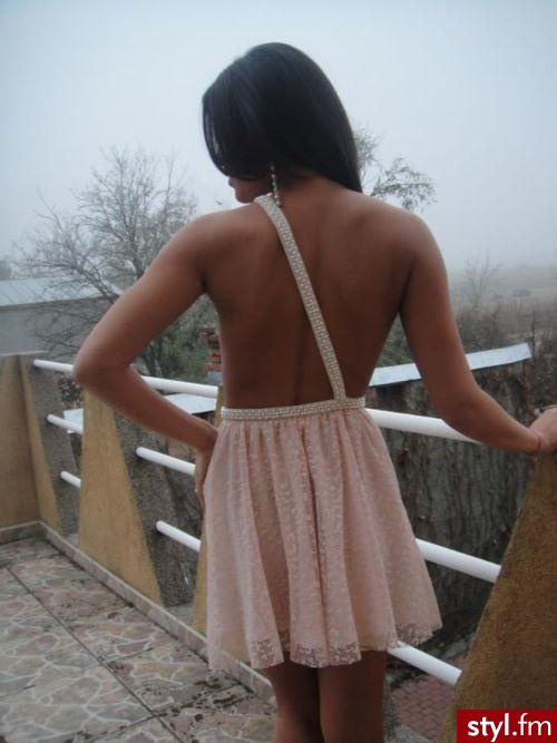 Sukienki Moda