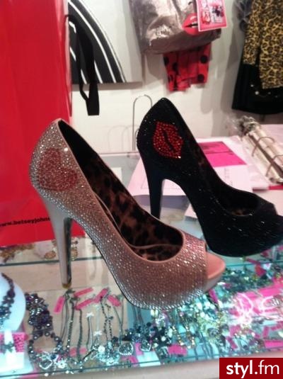 Szpilki Buty Moda