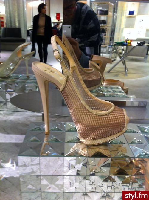Szpilki Buty Moda