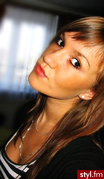 Średnie Fryzury