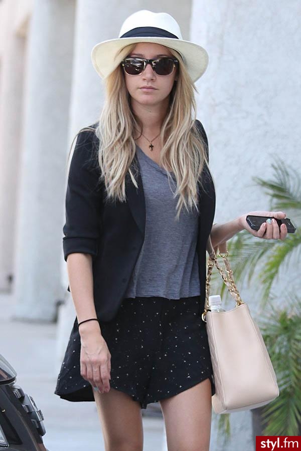 Ashley Tisdale - Moda uliczna Inne Moda