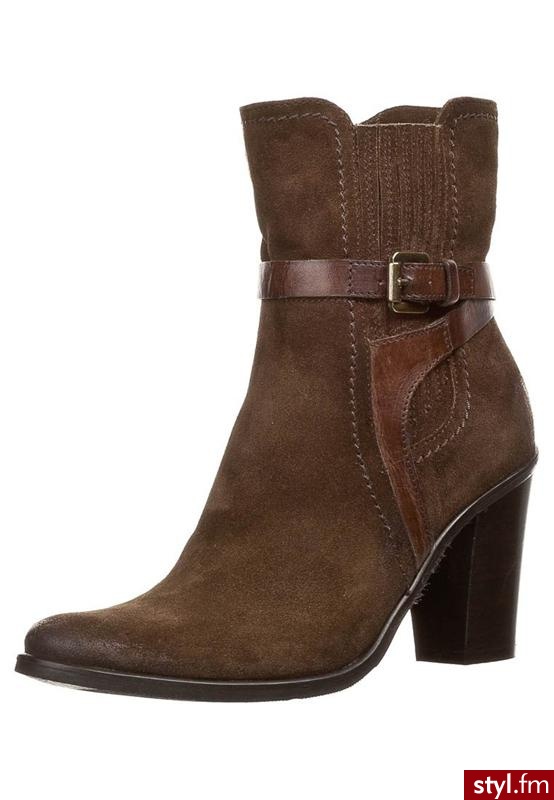 Pier One Botki na obcasie brązowy - Botki Buty Moda