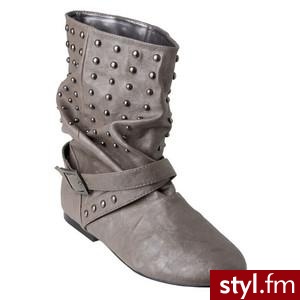 Ranahan Studded Booties in Grey - Polyvore. Pobrano ze strony: http://www.polyvore.com/ranahan_studded_booties_in_grey/thing?id=4199244 - Pozostałe Buty Moda