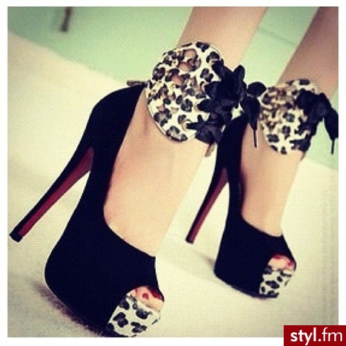 Szpilki Buty Moda