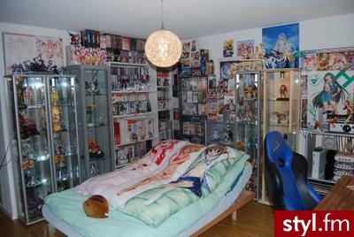 Otaku room!. To nie jest moj pokoj! Jak bedziecie grzeczni to moze swoj pokaze:D no i jako gratisa walnelam maniakalnych otaku :D! - Mój pokój Wnętrza