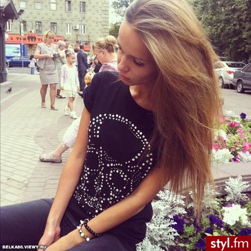 Blond Rozpuszczone Proste Na co dzień Długie Fryzury