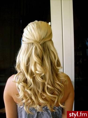 Blond Rozpuszczone Kręcone Na co dzień Długie Fryzury