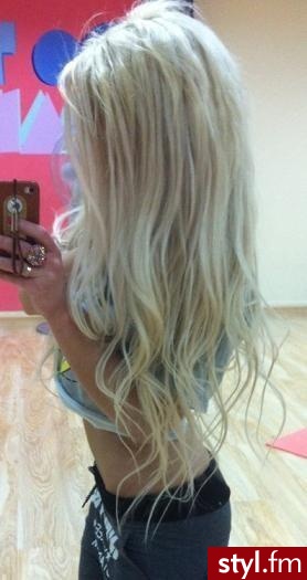 Blond Rozpuszczone Kręcone Na co dzień Długie Fryzury