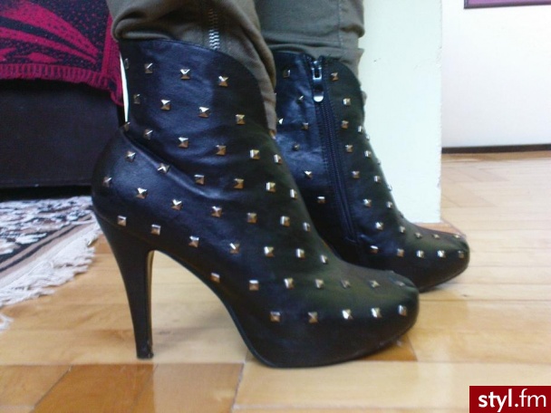 Pozostałe Buty Moda