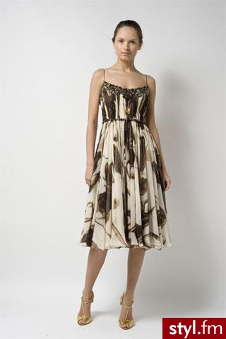 sukienka. Marchesa
Jeżeli już jest proszę o link - Pozostałe Ciuchy Moda