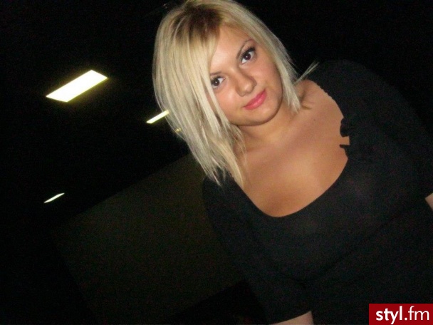 Średnie Fryzury