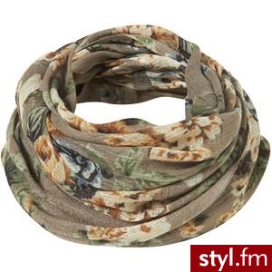 Pale Green Spring Floral Snood - Green & Spring - Polyvore. Pobrano ze strony: http://www.polyvore.com/pale_green_spring_floral_snood/thing?id=29946635 - Pozostałe Dodatki Moda