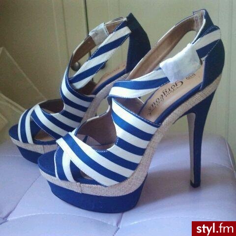 Sandały Buty Moda