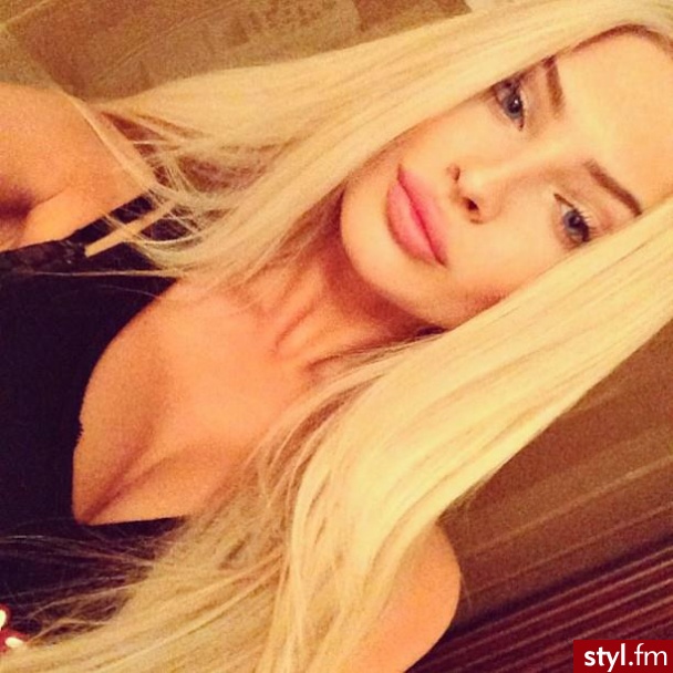 Blond Rozpuszczone Proste Na co dzień Długie Fryzury