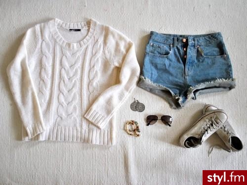 Swetry Ciuchy Moda