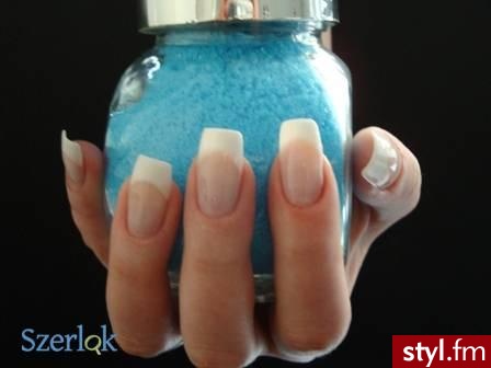 Manicure. Wg. mnie śliczne zdjęcie - Paznokcie