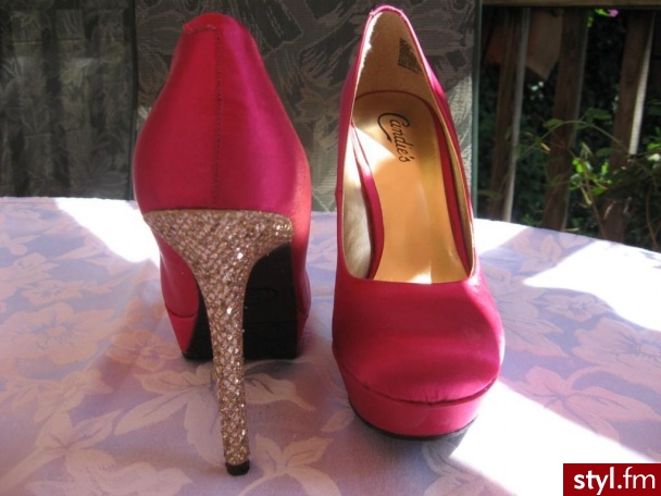 Szpilki Buty Moda