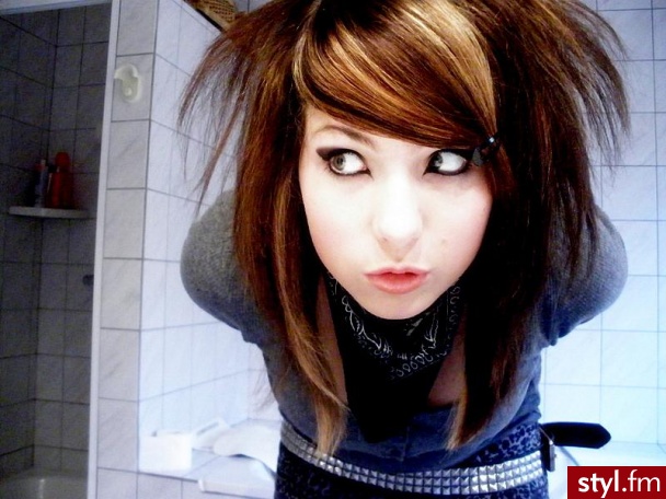 EMO Alternatywne Średnie Fryzury
