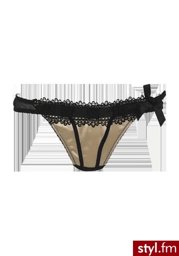 Satynowa bielizna od Karen Millem - stanik 59.95 Euro, pełne majteczki 29.95 Euro, stringi 24.95 Euro - Pozostałe Ciuchy Moda