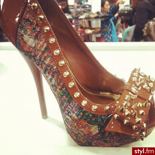 Szpilki Buty Moda