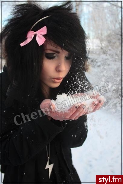 <3 - EMO Alternatywne Średnie Fryzury