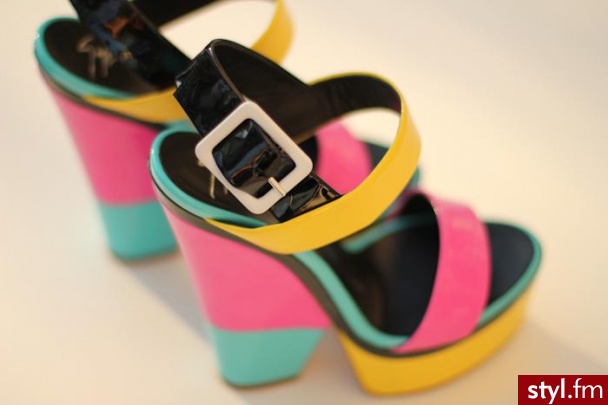 Sandały Buty Moda
