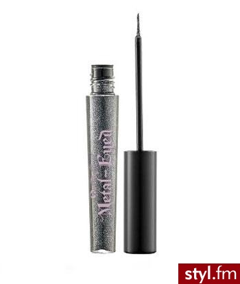 Eyeliner od Too Faced. Dostępny w 8 kolorach. W jego skład wchodzą ekstrakty z m.in. marchewki, ogórka czy brzoskwini. Piękno i ochrona w jednym ;) Cena: $17.50 - Misz-masz