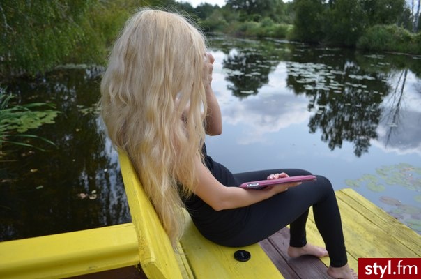 Blond Rozpuszczone Kręcone Na co dzień Długie Fryzury