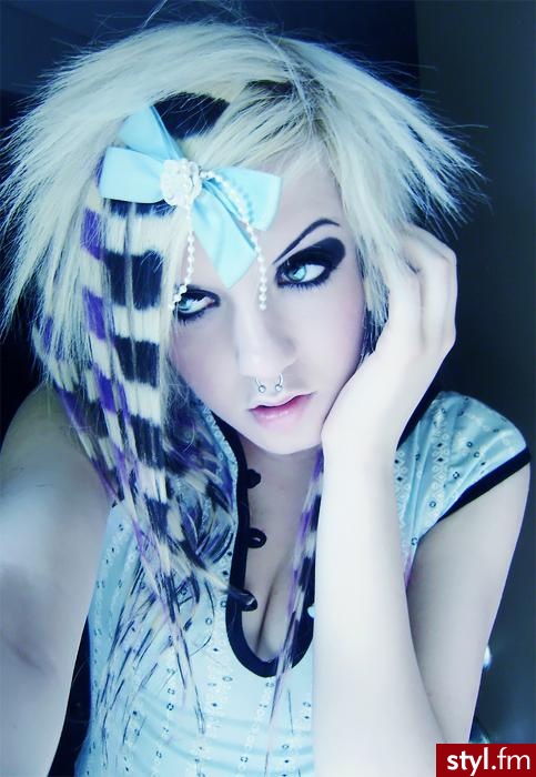 EMO Alternatywne Średnie Fryzury