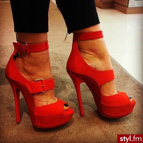 Szpilki Buty Moda