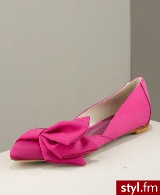 Baletki kupisz w sklepie Neiman Marcus. Kosztują (wyprzedaż!) 118 dol. USA. - Pozostałe Buty Moda