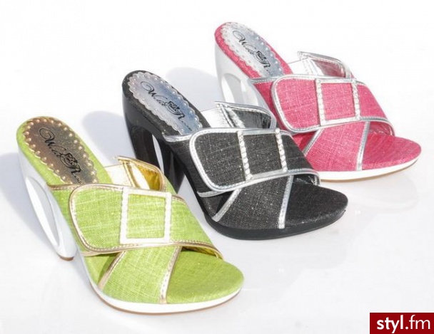 Pozostałe Buty Moda