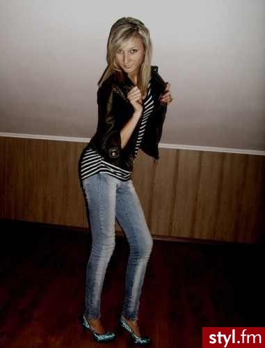 Średnie Fryzury