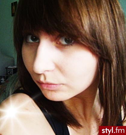 Średnie Fryzury
