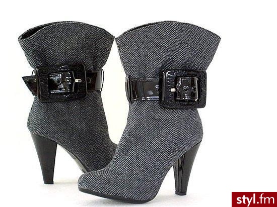 Buty kosztują 199 zł i możesz je kupić w sklepie Fantasy Shoes. - Pozostałe Buty Moda