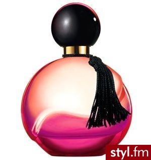 Far Away Avon, kolejny mój ulubiony.
1. klasyczny
2. Paradise
3. Dreams
4. Sensual Embarance - Misz-masz
