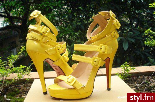 Szpilki Buty Moda