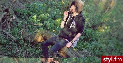 scene hairstyle - EMO Alternatywne Średnie Fryzury