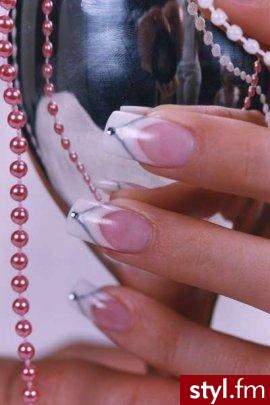 Jeżeli zdjęcie znajduje się już w galerii, poproszę o link-nie chce robic śmietnika...:) - Paznokcie