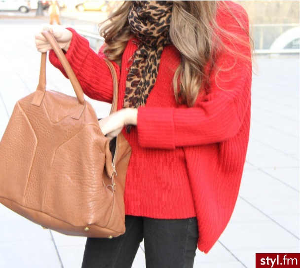 Swetry Ciuchy Moda