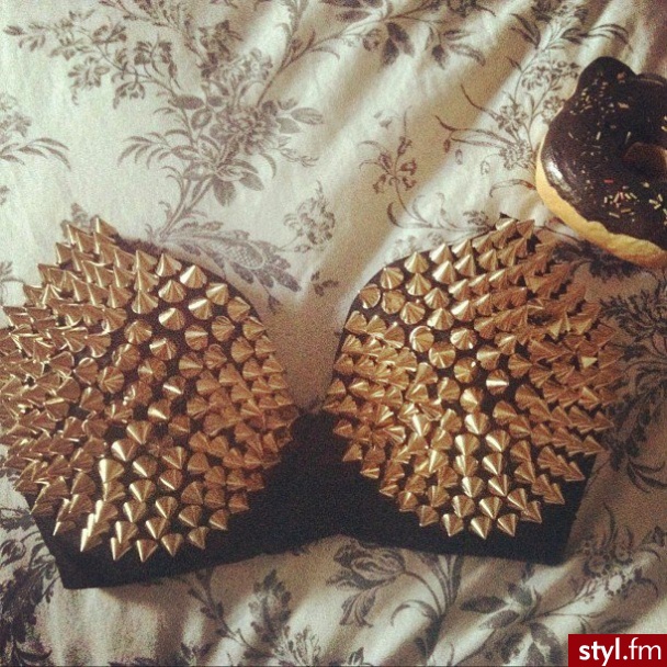Biustonosze Bielizna Moda
