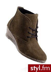 Bonprix Botki skórzane na koturnie 914305_23085 - Botki Buty Moda