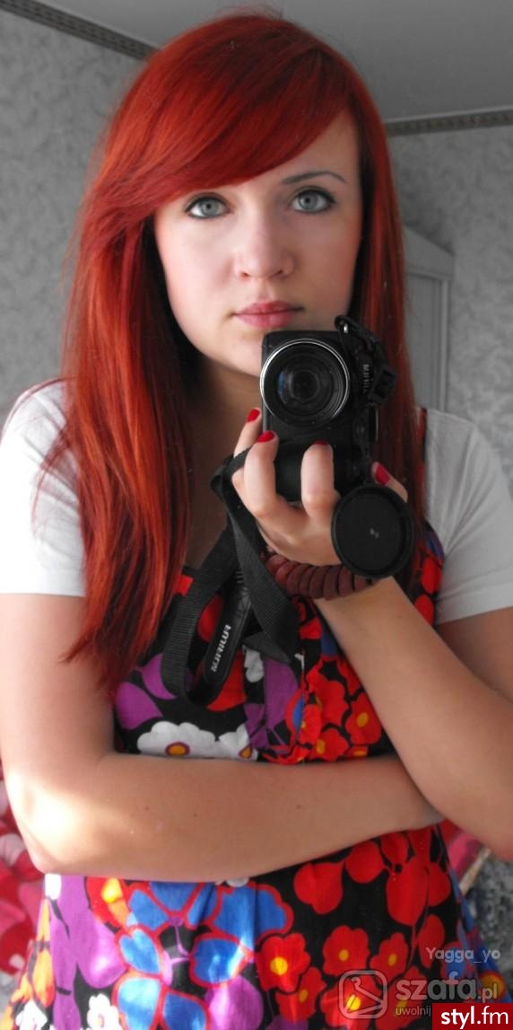 Średnie Fryzury