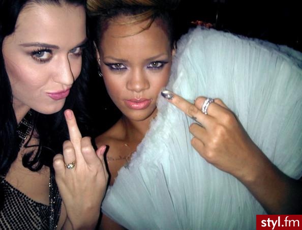 Rihanna. Rihhana & Katty Pery ♥ - Makijaże