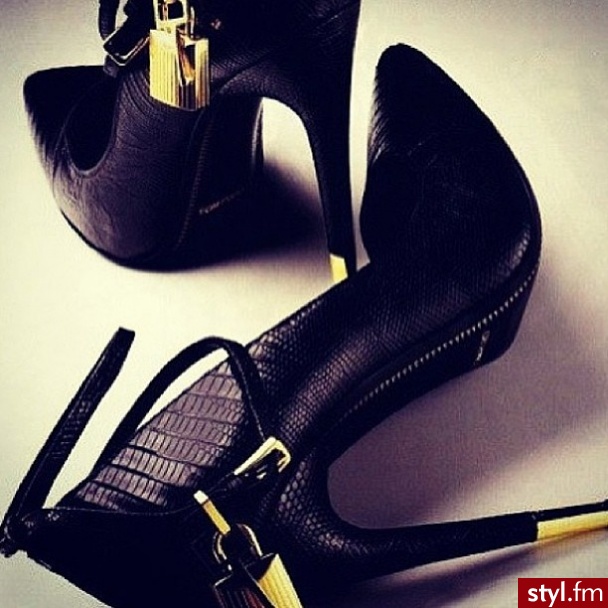 Szpilki Buty Moda