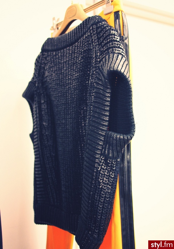 Swetry Ciuchy Moda